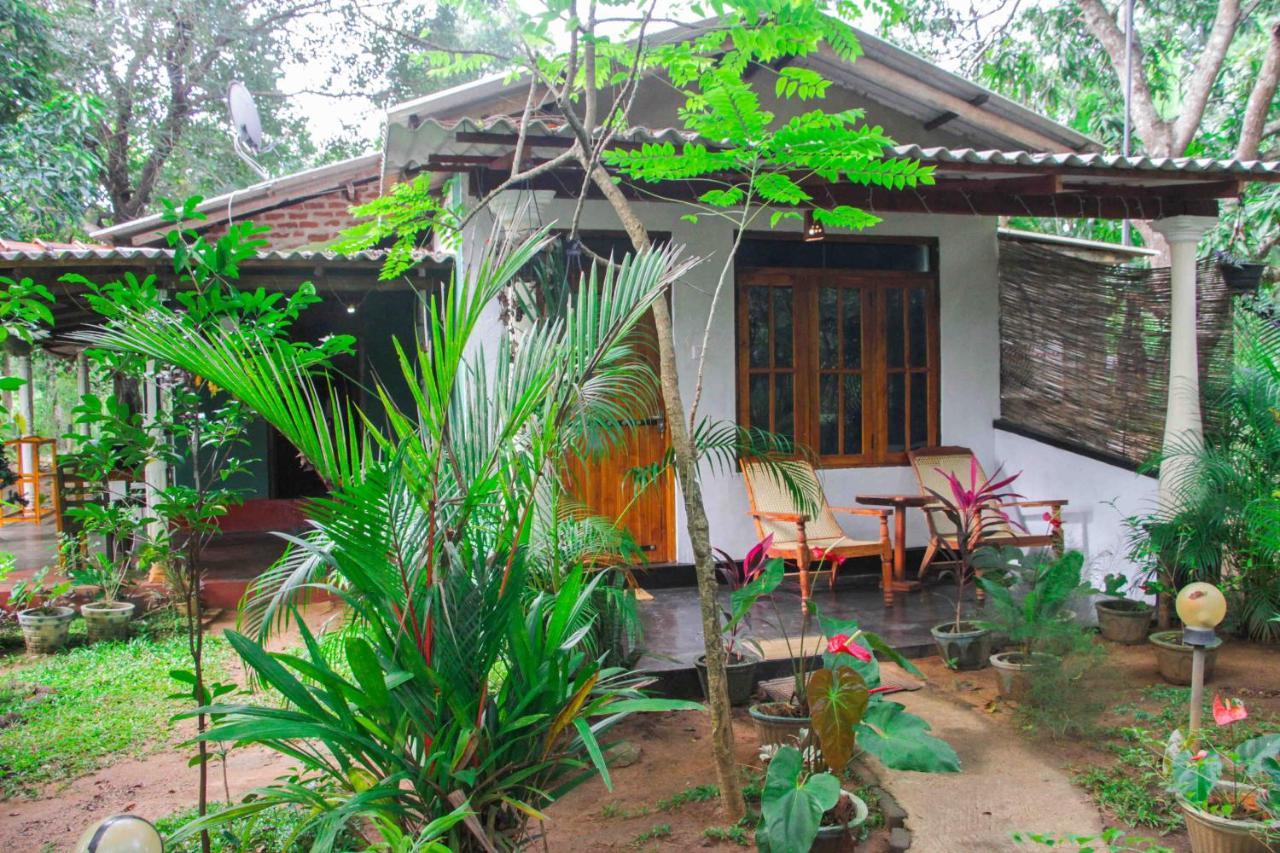 Manju Homestay Sigiriya Exterior foto